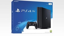 SONY PLAYSTATION 4 PRO 1TB + 2