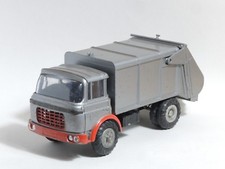 JRD France 1:45 - 1960 - BERLIET Garbage Truck ( benne à ordures ) - Vintage