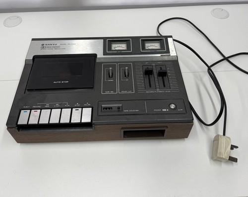 Cassettiera stereo vintage