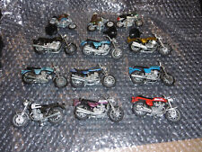 LOTTO 12 MODELLINI MOTO IN METALLO HONDA,BENELLI,DUCATI,KAWASAKI,SUZUKI,MV,ECC..