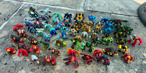 Grand lot figurines gormiti - grand,