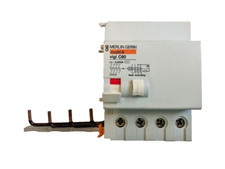 ART 26607 MERLIN GERIN BLOCCO