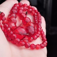 Collana di perle in vetro