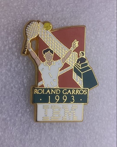 Eb66 pin roland - pin's, 1993