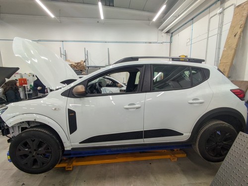 Dacia sandero 2024 - dacia,