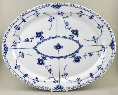 Royal copenhagen piatto ovale - copenhagen,