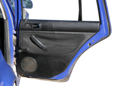 1x VW Golf 4 1J Familiare