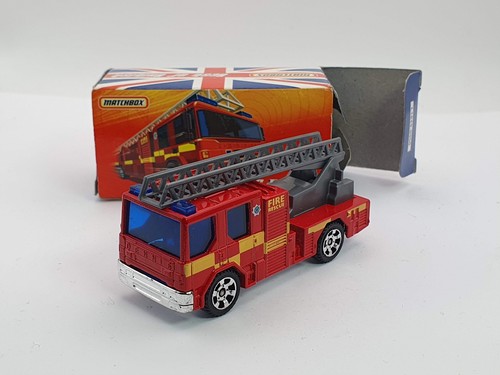 Dennis sabre fire - sabre, engine