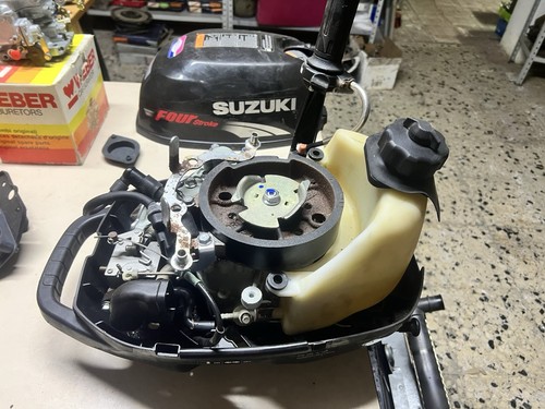 Parte superiore motore - parte,