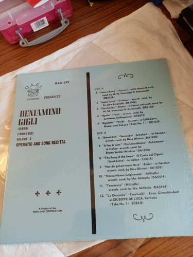 Beniamino gigli volume - gigli,