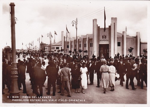 Bari fiera levante - -,