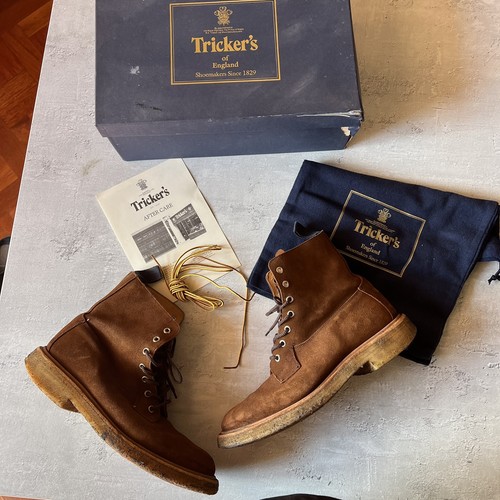 Tricker end super - end.,