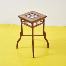 Tavolino Antico con Piastrella