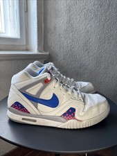 Nike Air Tech Challenge 2