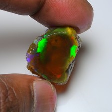 Grande opale grezzo 39,30