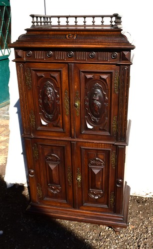 Piccola credenza doppio - ,