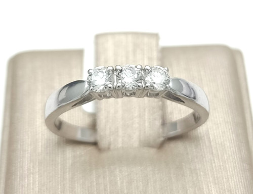 Anello trilogy oro - oro, bianco