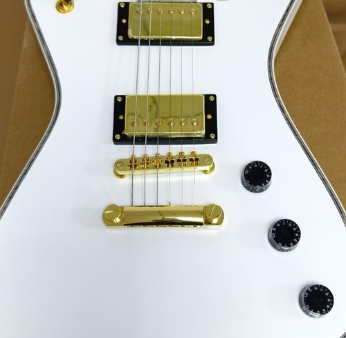 Chitarra elettrica finitura - chitarra,