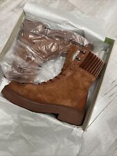 Arezzo Stivaletti stringati tacco basso scamosciati, beige, UK 6, EU 39