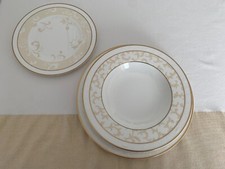Villeroy & Boch - Ivoire - Servizio tavola 18 Pezzi Per 6 persone