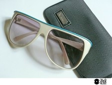 Gianni Versace vintage 1980s occhiali da sole con custodia bianchi e azzurri