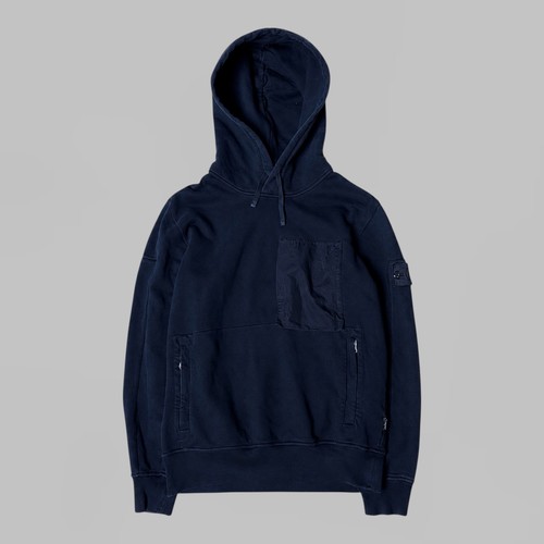 Stone island shadow - island, project