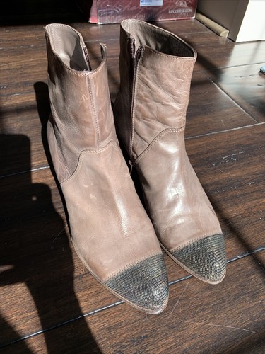 Vic matie rare women - vic, women’s
