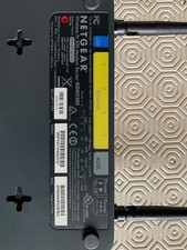 Modem Router NETGEAR DGN 2200