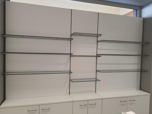 Arredo negozio elegante - elegante, e