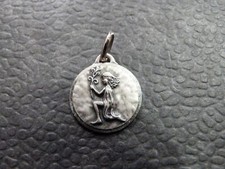 Ciondolo Medaglione Segno