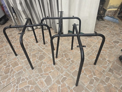 Lotto base gambe sgabelli - di, 3