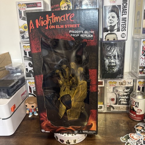 Guanto horror neca ufficiale - guanto,