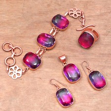 Bracciali e orecchini