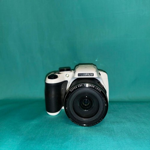 Fujifilm finepix s8200 solo - finepix,