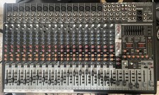 mixer audio Behringer SX2442FX