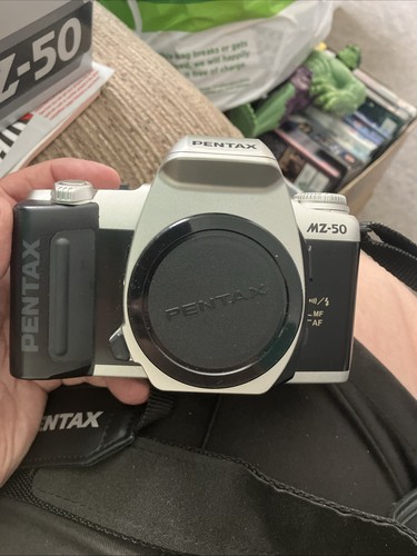 Pentax buon cosmetico - pentax, mz-50,