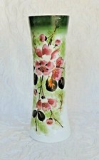 Antico vaso di opalina bianca dipinto a mano c 1900 Art Nouveau Opaline Vase