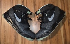 Ultra RARA Nike Kicks, Glow In