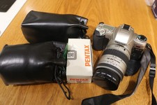 Pentax MZ-7 fotocamera pellicola 33 mm pacchetto obiettivo 28-80 100-300 zoom sigma interruttore macro