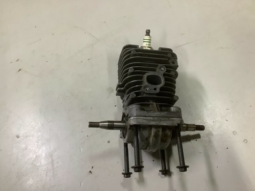 Poulan 2150 chainsaw engine - poulan,