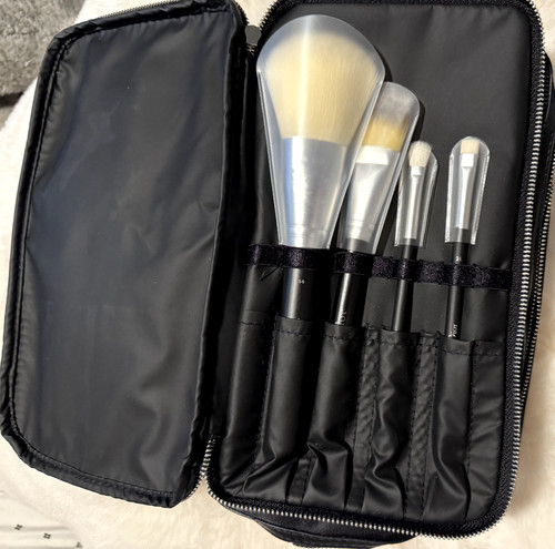 Dior backstage set pezzi - dior,