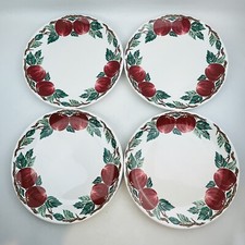 Lotto 4 piatti Nancy Calhoun