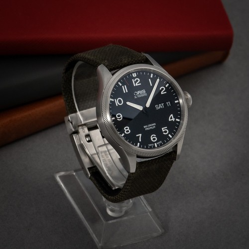 Oris watch pro - oris, crown