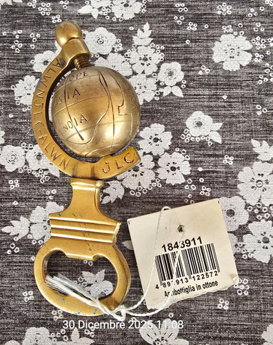 Apribottiglie unico ottone - in,