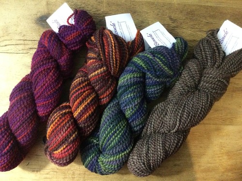 Filato lana boucle pecora - boucle,