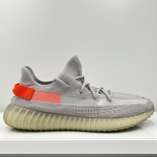 Adidas Yeezy Boost 350 V2 luce