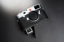 Custodia mezza fotocamera vera