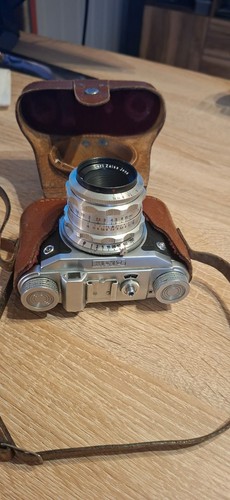 Macchina fotografica altissa - macchina,