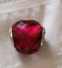 Charm AMORE Cuore Sfaccettato