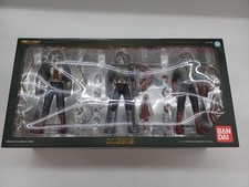 S.I.C Modello Numero Sei Umani